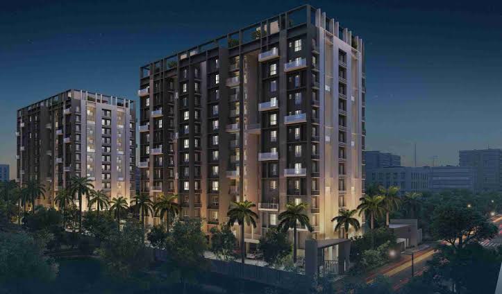 Top Whispering Winds, Behala